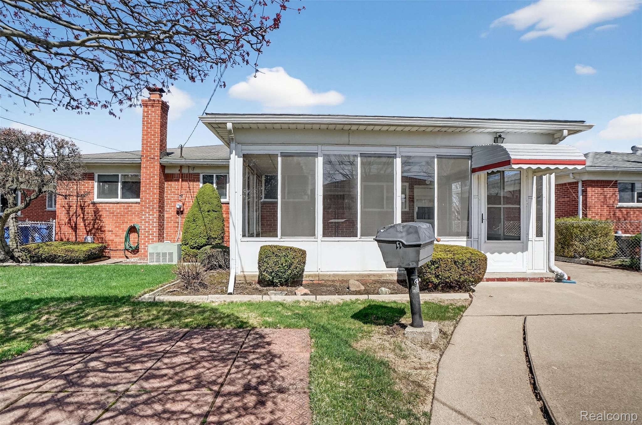 11480 Hanford Drive