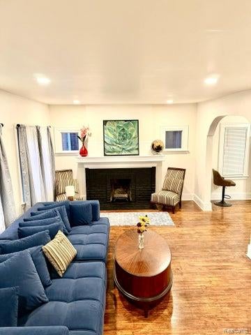 371 Piper Boulevard