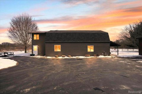 14463 Seymour Road Argentine Township MI 48451