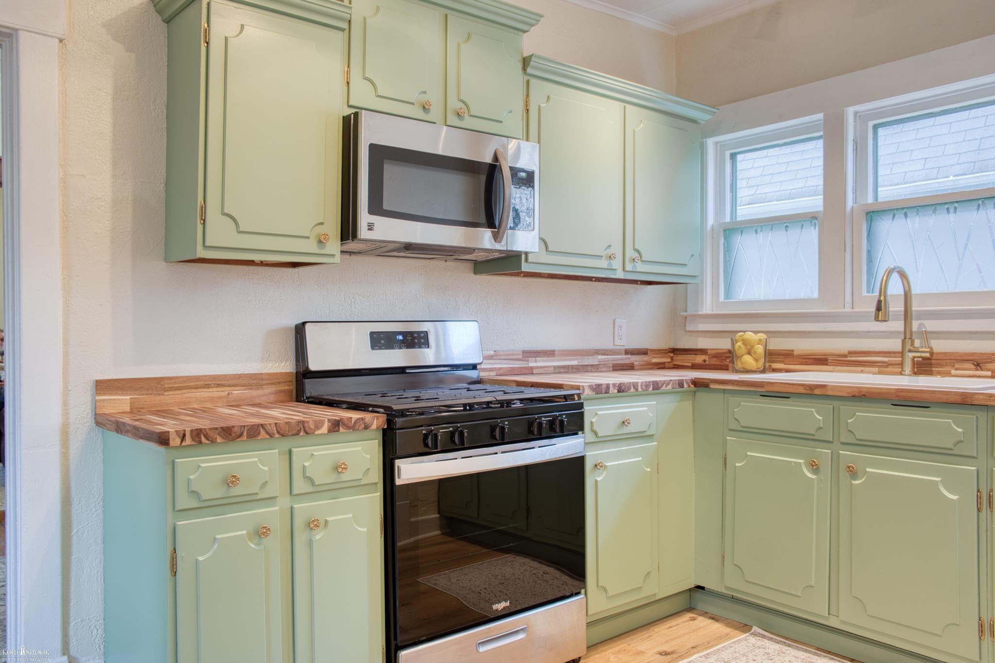 309 E Williams Street