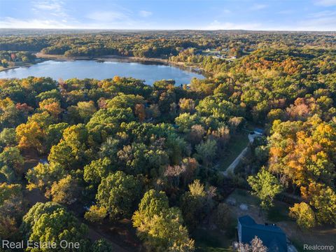 VL Chevrolet Avenue Brandon Charter Township MI 48462