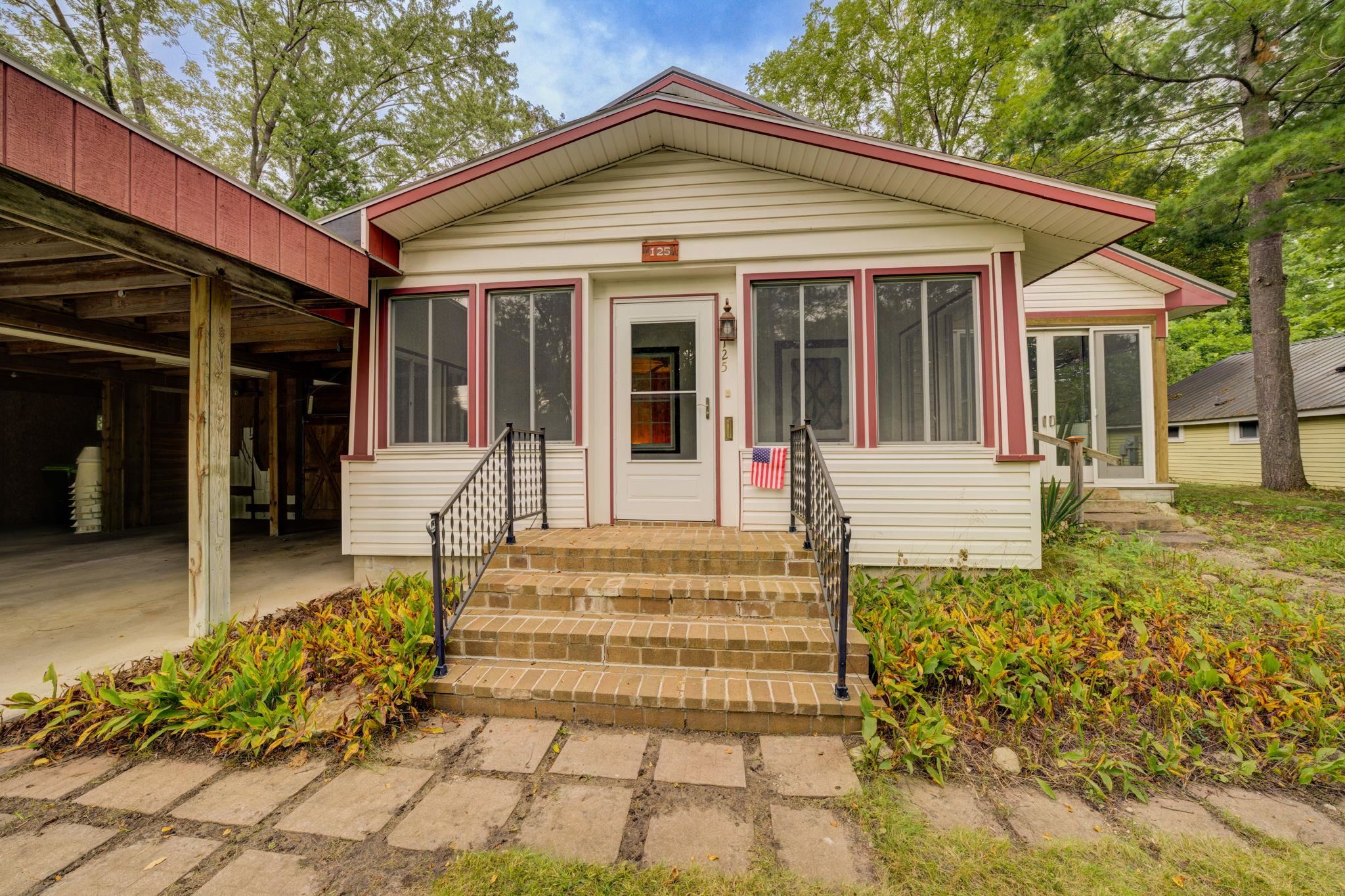 125 S Cedar Street