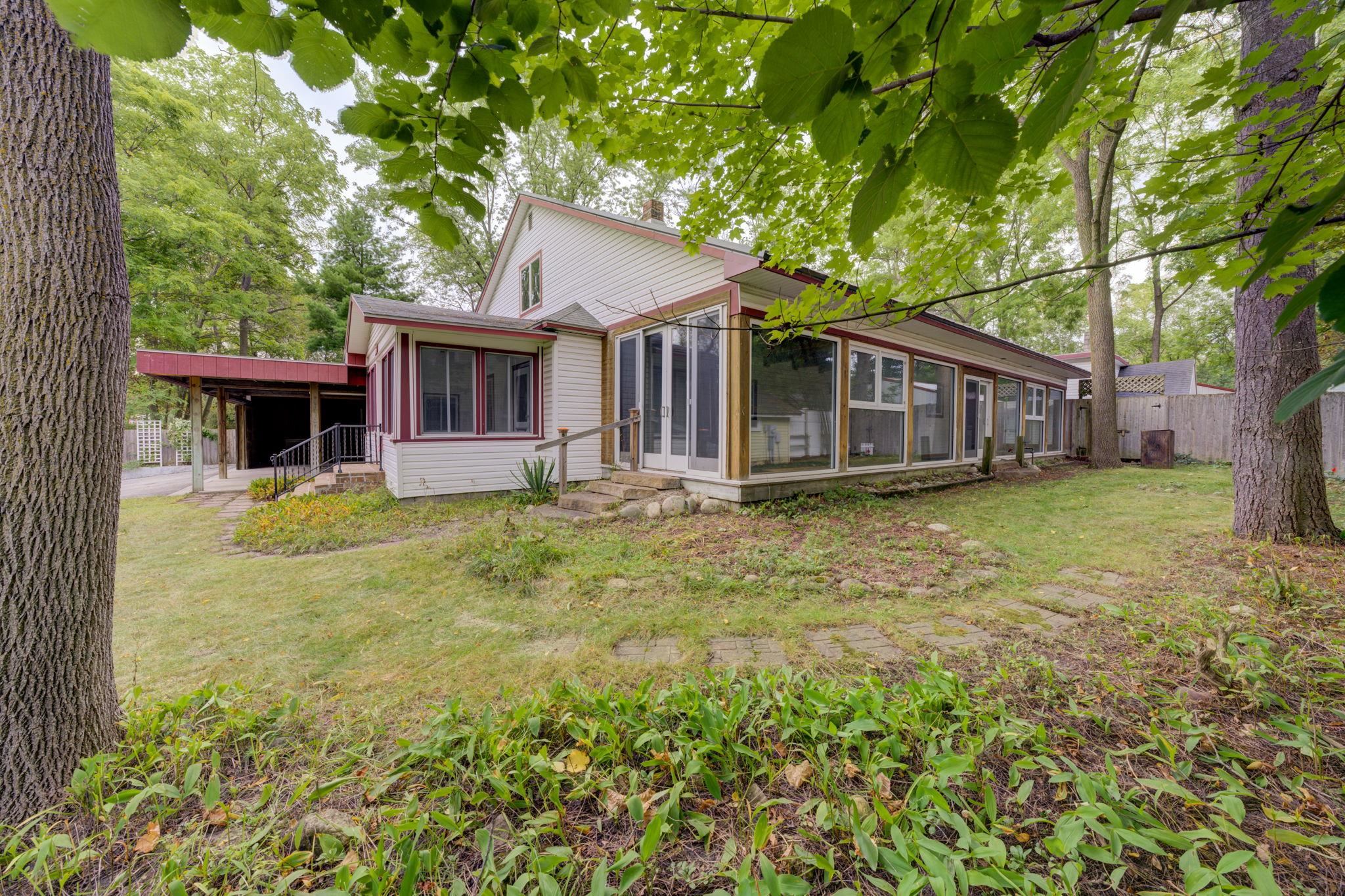 125 S Cedar Street