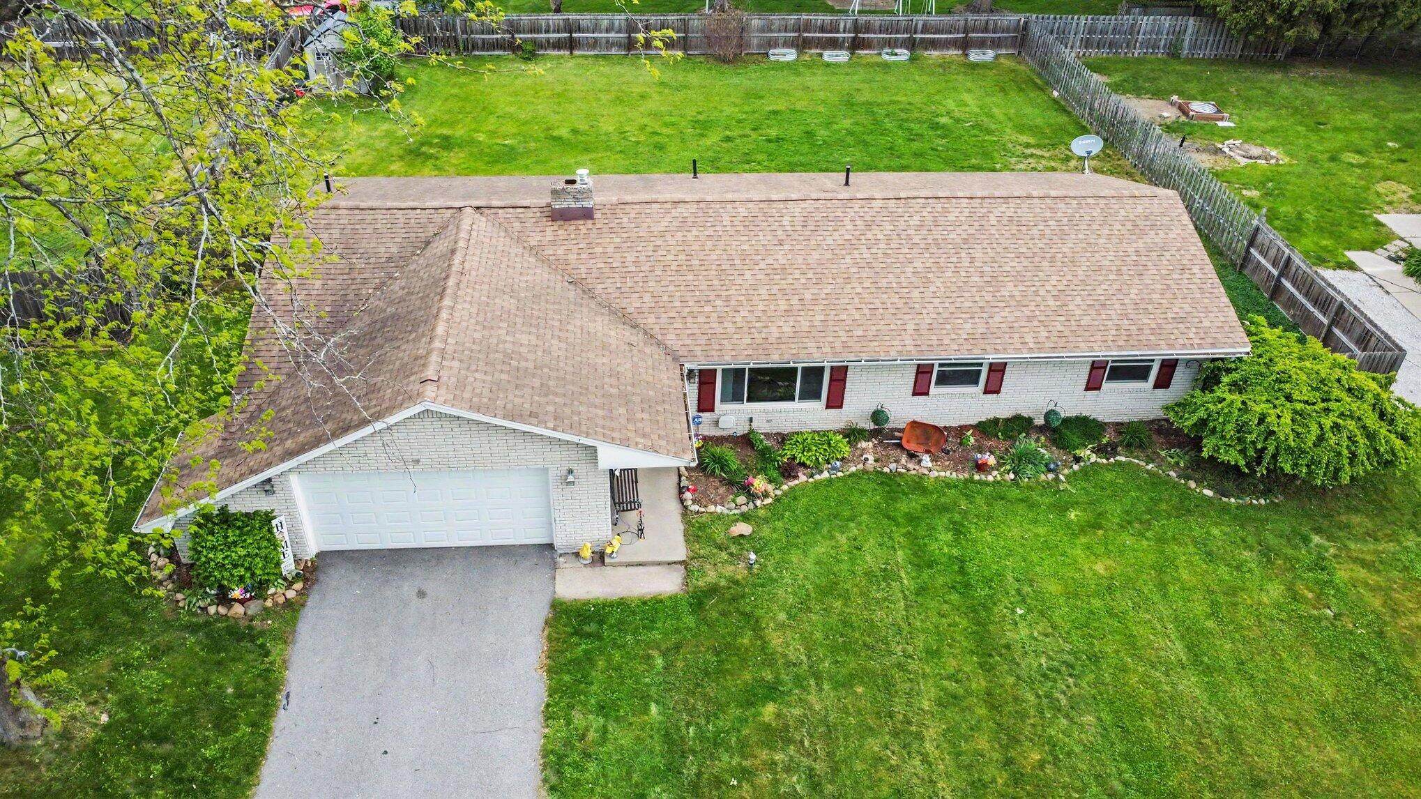 1138 Birchwood