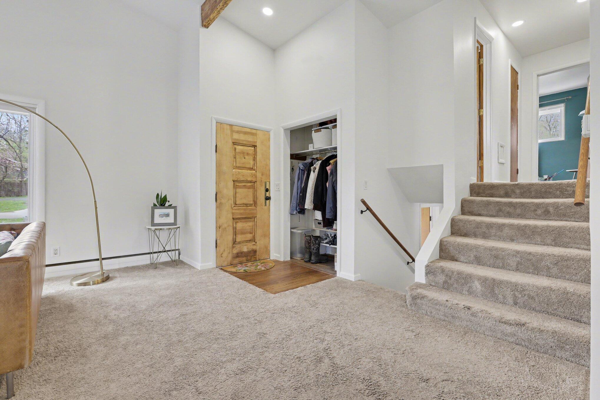 4819 Grandview Drive