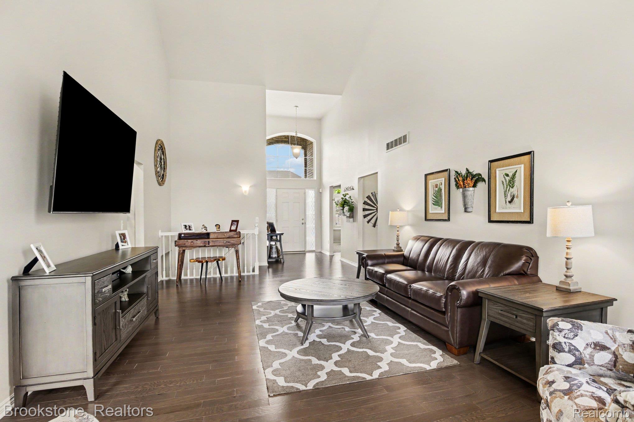 30499 Berghway Trail