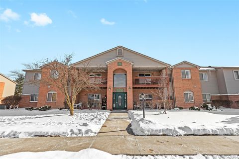 15795 Lakeside Drive 6 Southgate City MI 48195