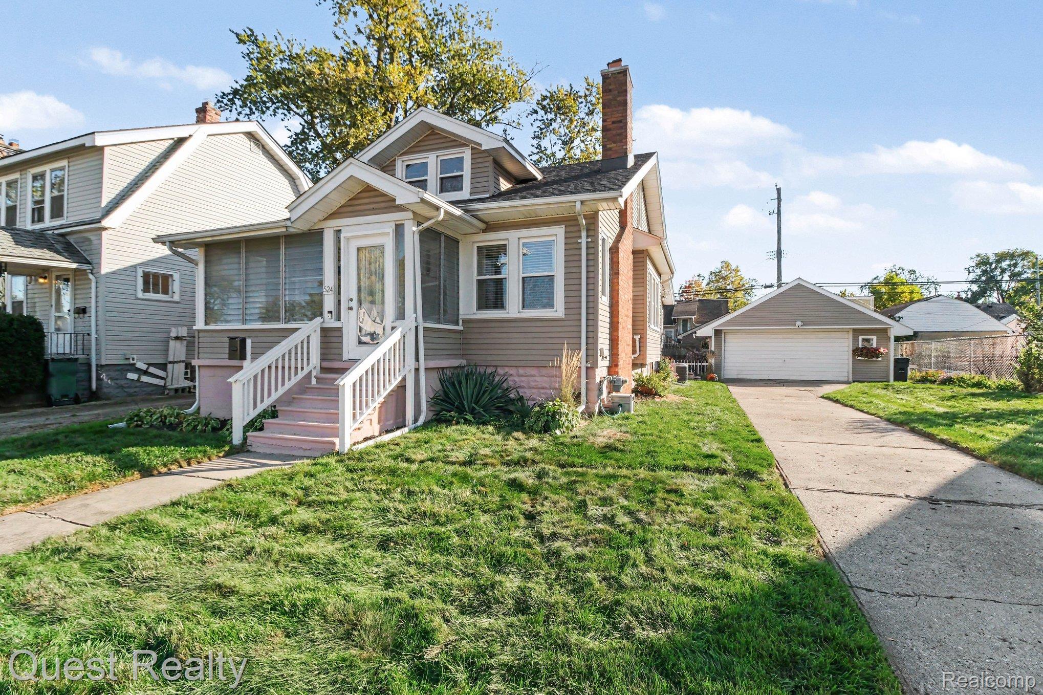 524 E Saratoga Street
