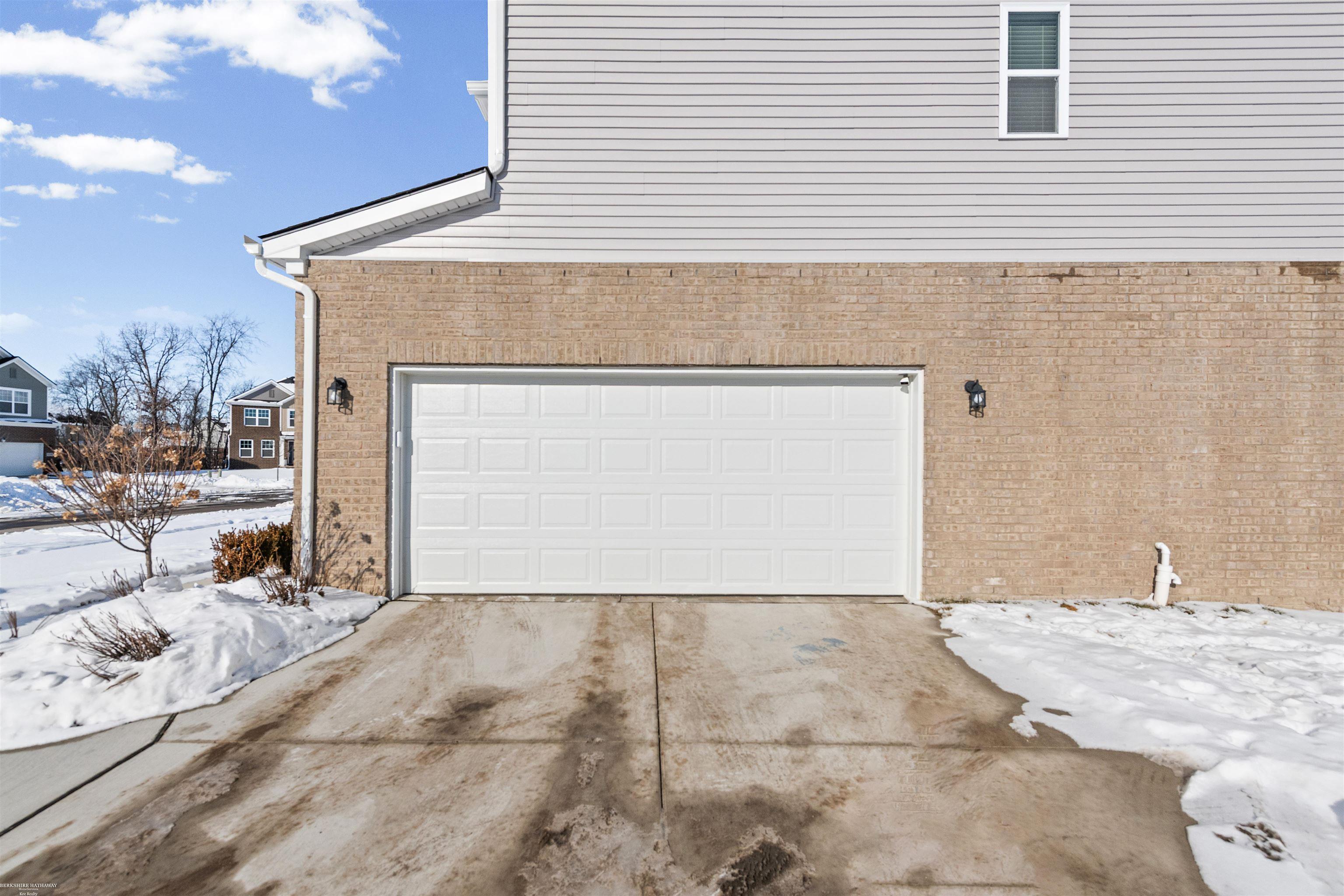 14211 Laurelwood Drive