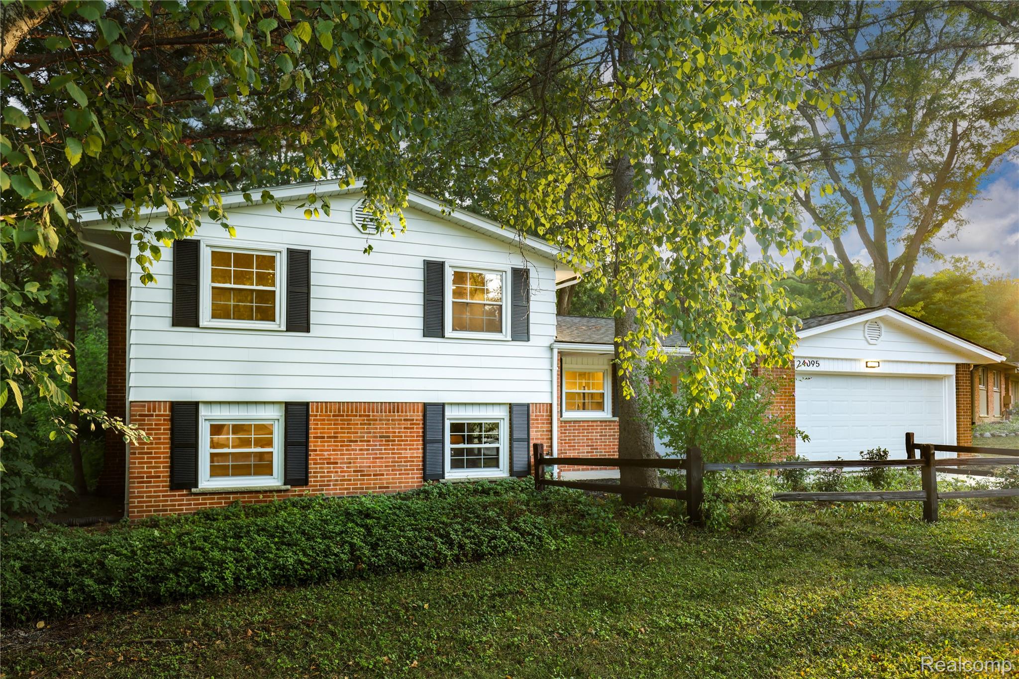 24095 Farmington Road