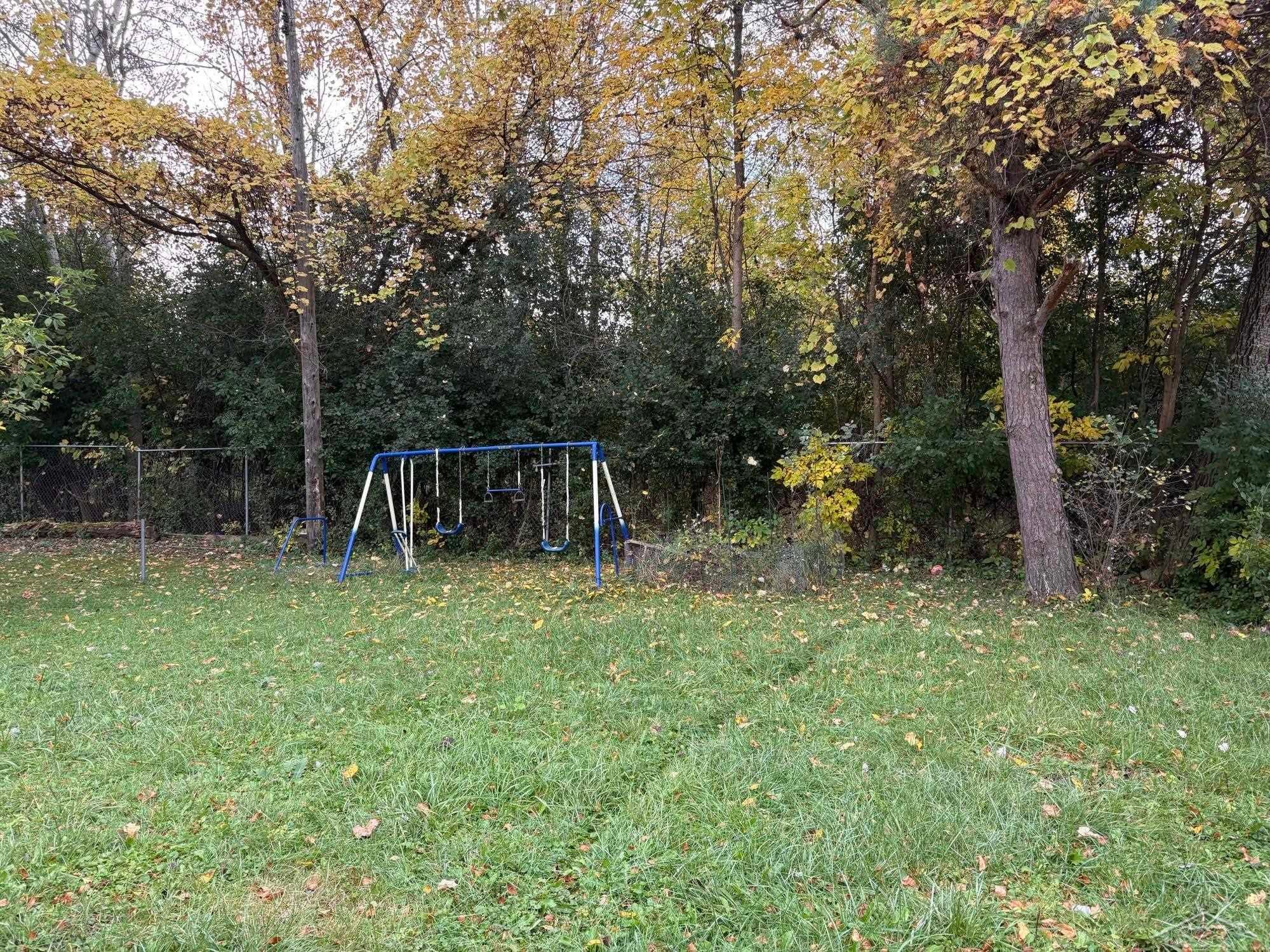 1519 Gilbert Drive