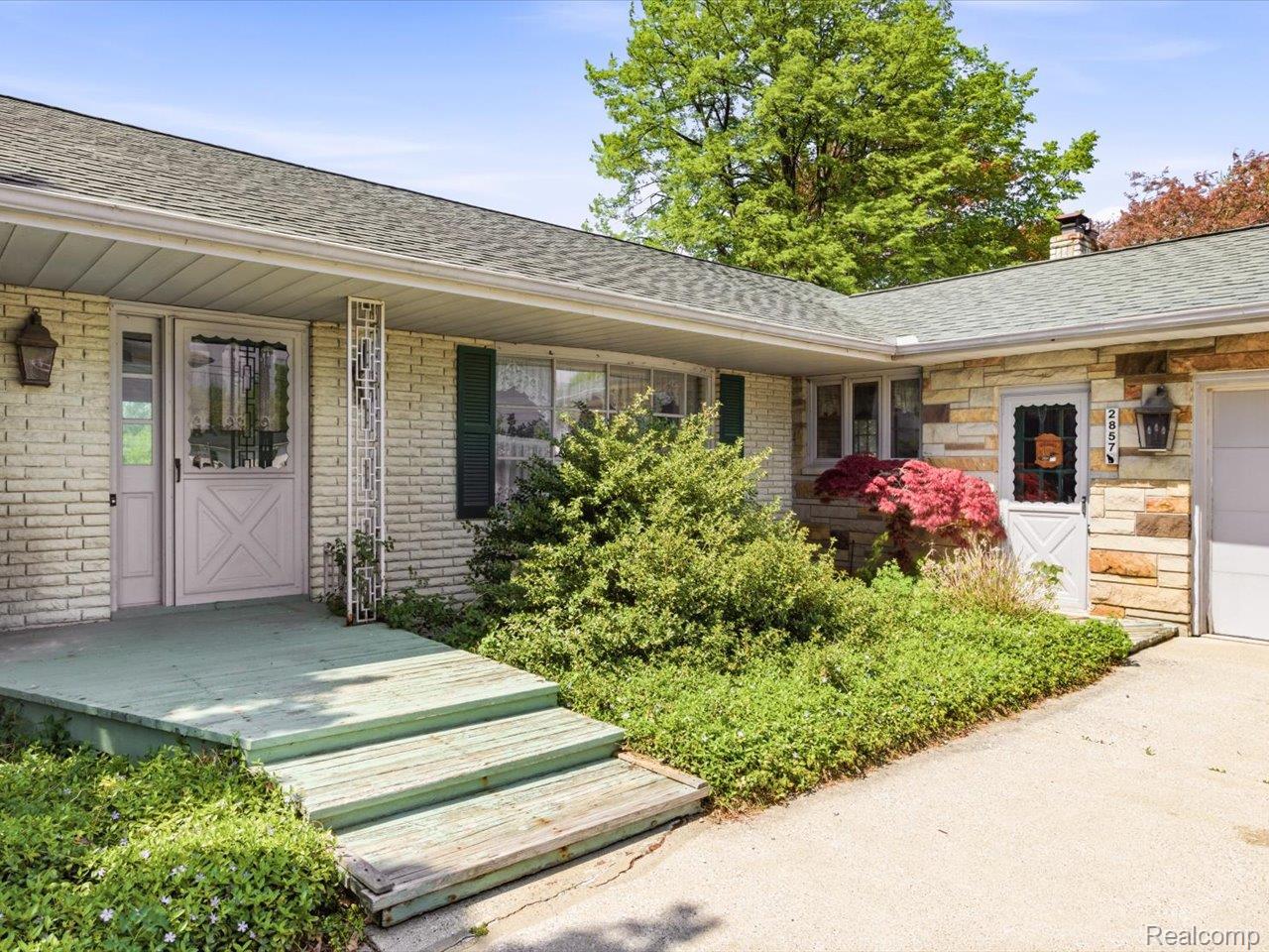 2857 Riverwood Court
