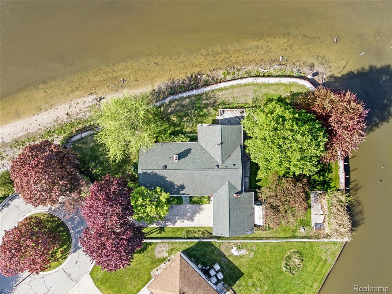 2857 Riverwood Court