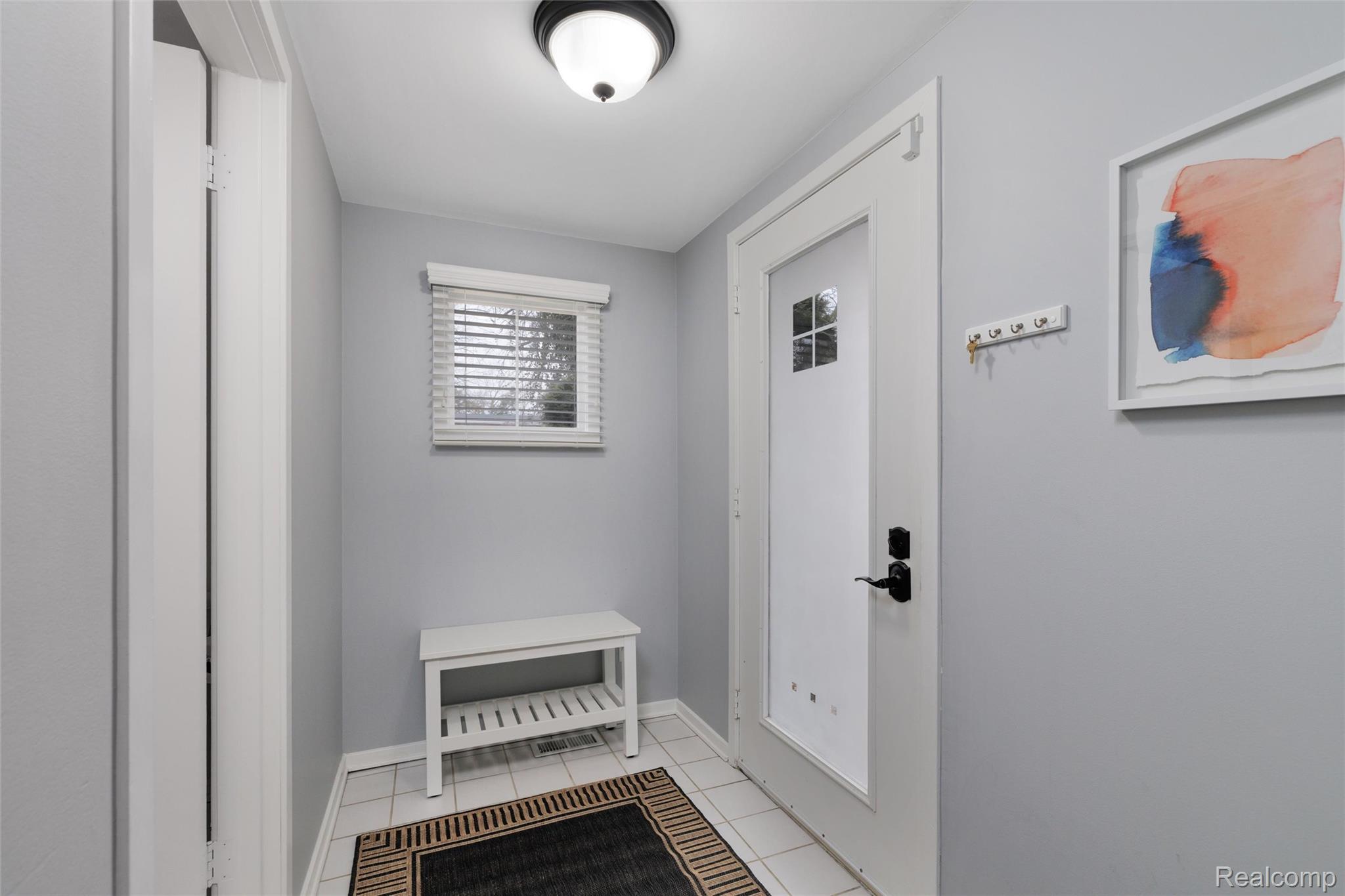 1065 N Old Woodward Avenue