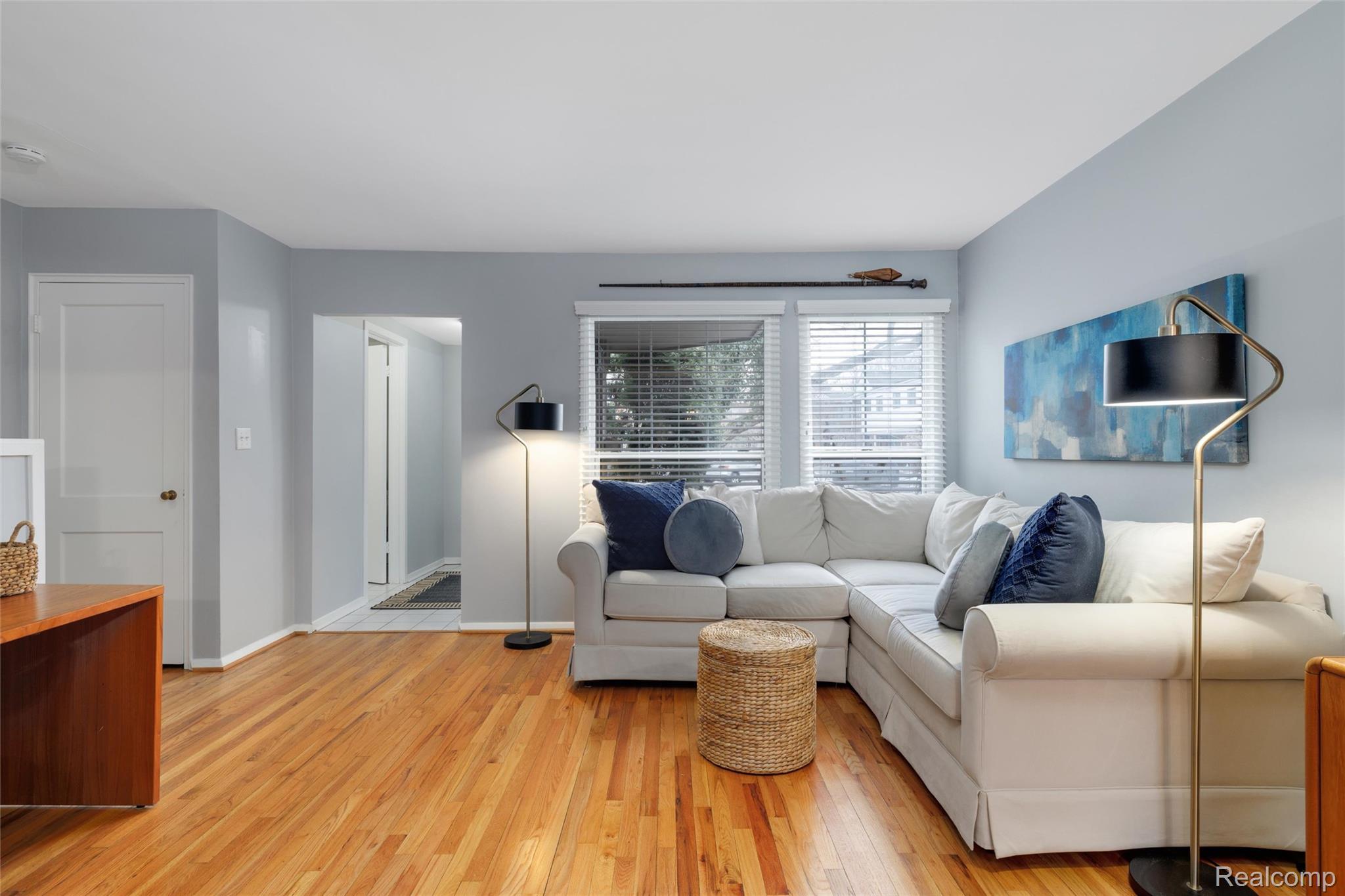 1065 N Old Woodward Avenue