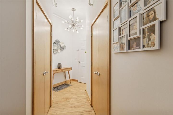 222 N Kalamazoo Mall 200