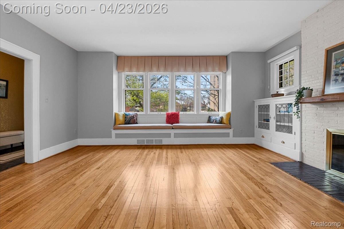 685 W Bethune Street