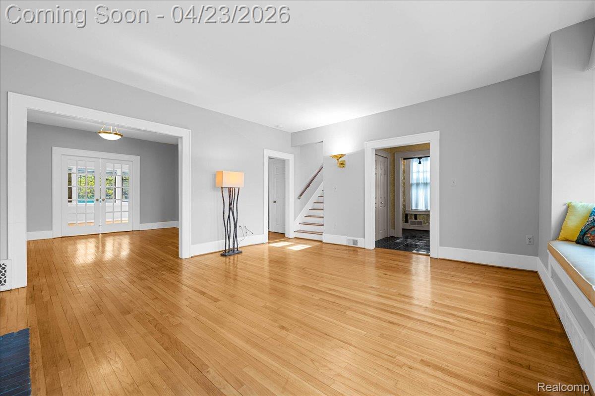 685 W Bethune Street