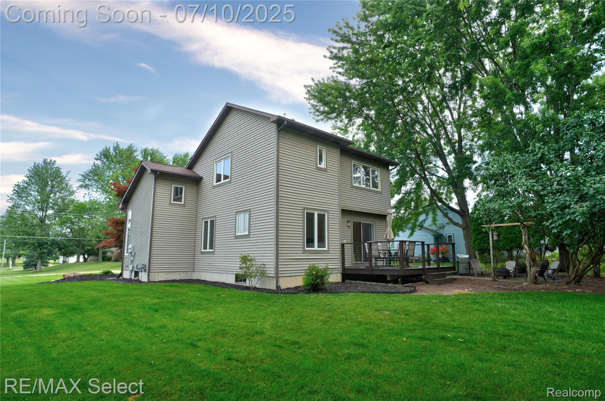 220 E Rolston Road