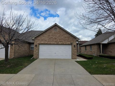 3909 Sunflower Lane Warren City MI 48091