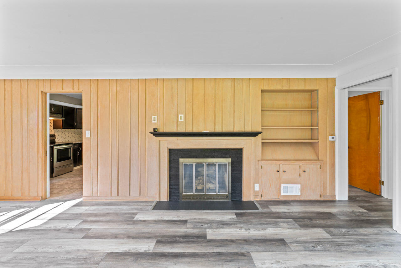 1508 Flushing Road