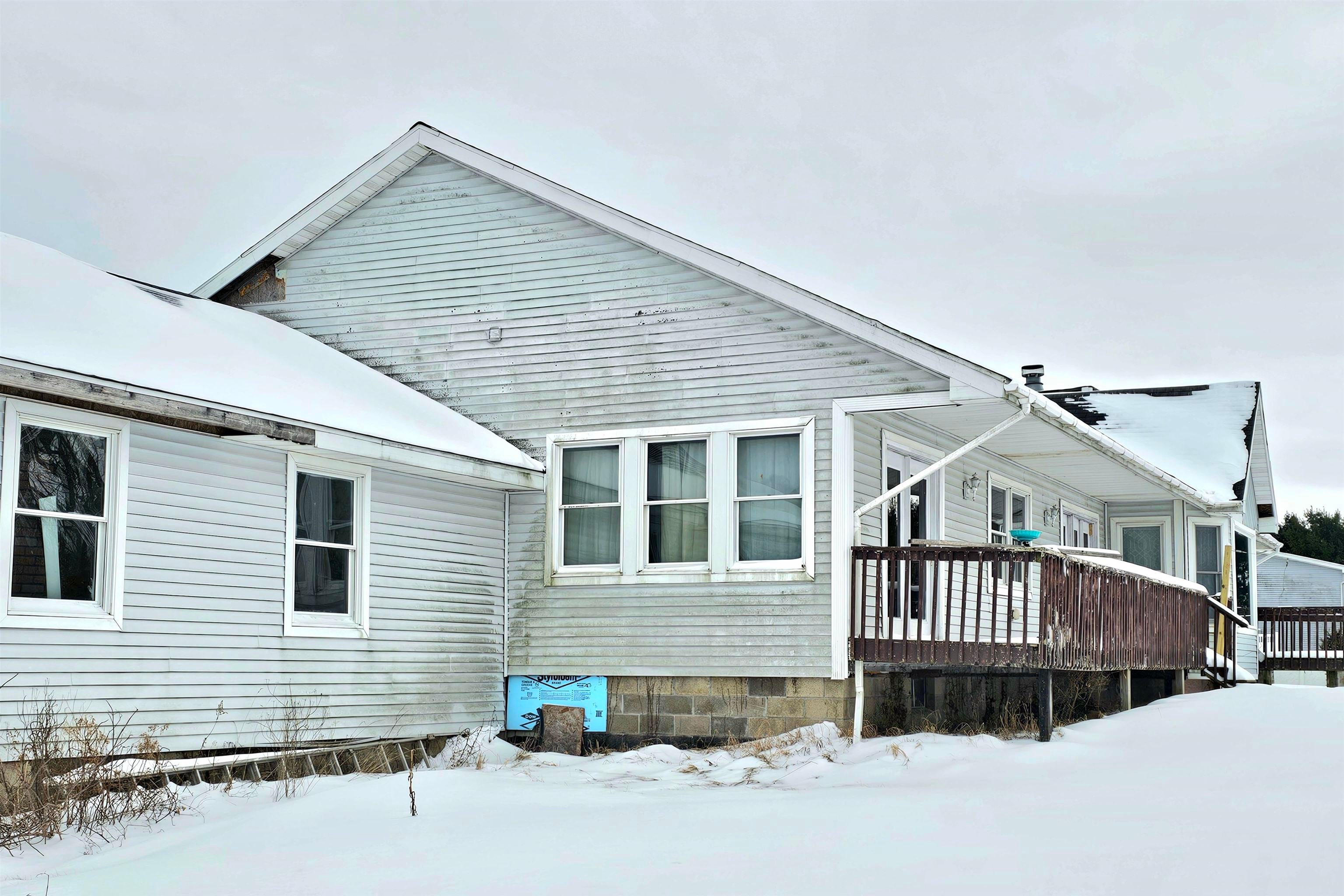 90 Flanders Road