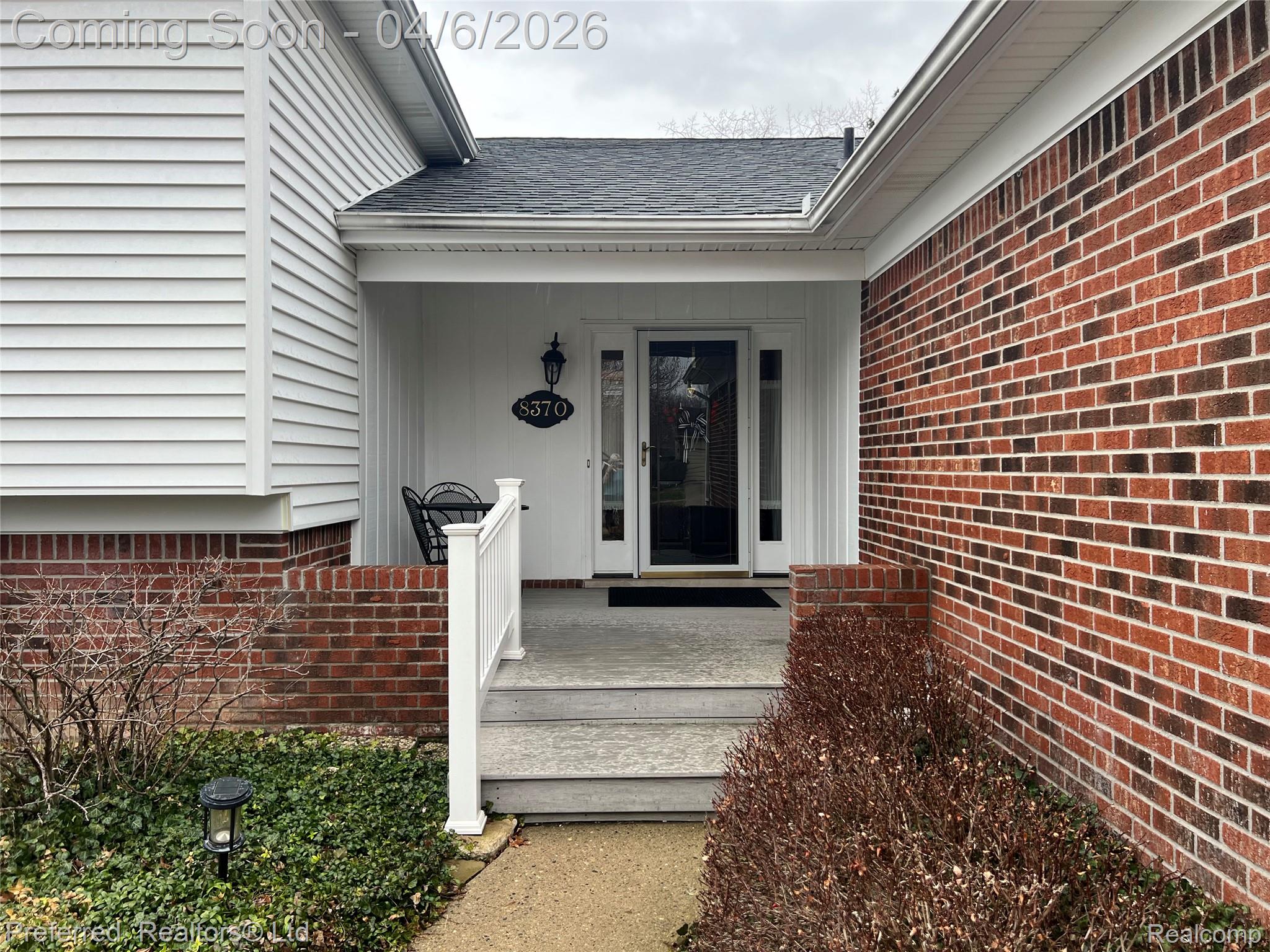 8370 Elmhurst Street