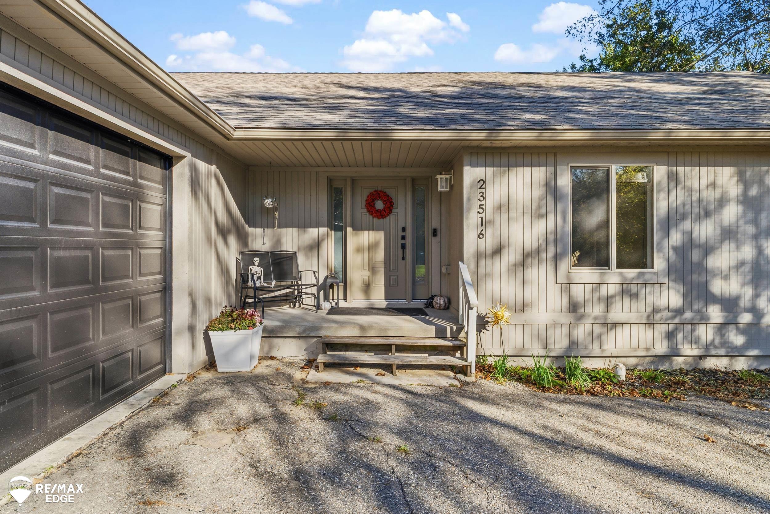 23516 Middlebelt Road