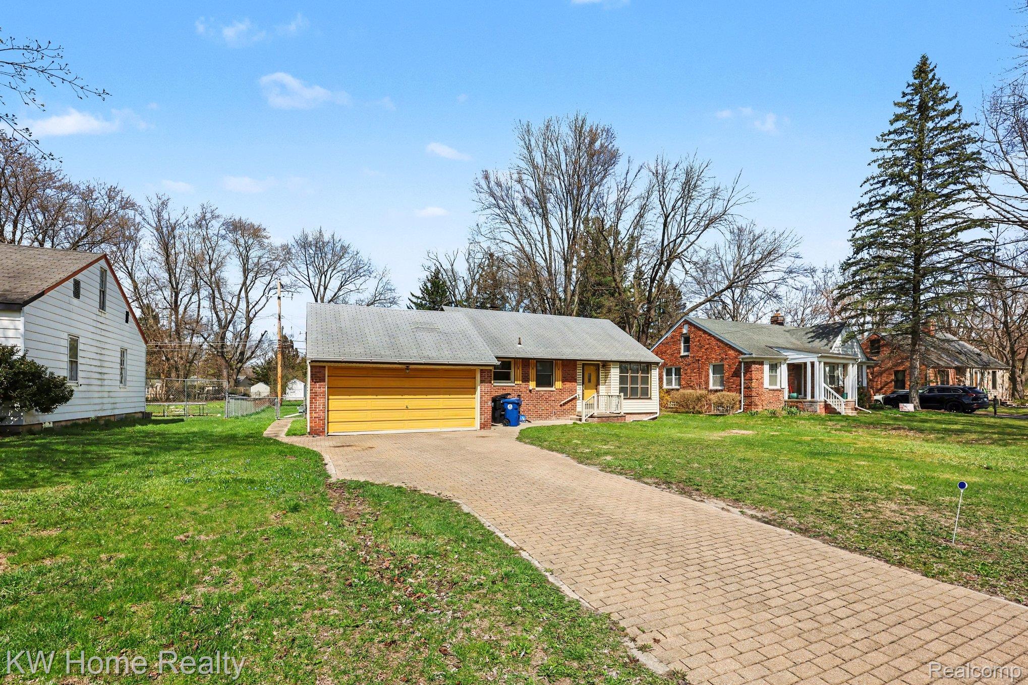 26932 W 6 Mile Road N