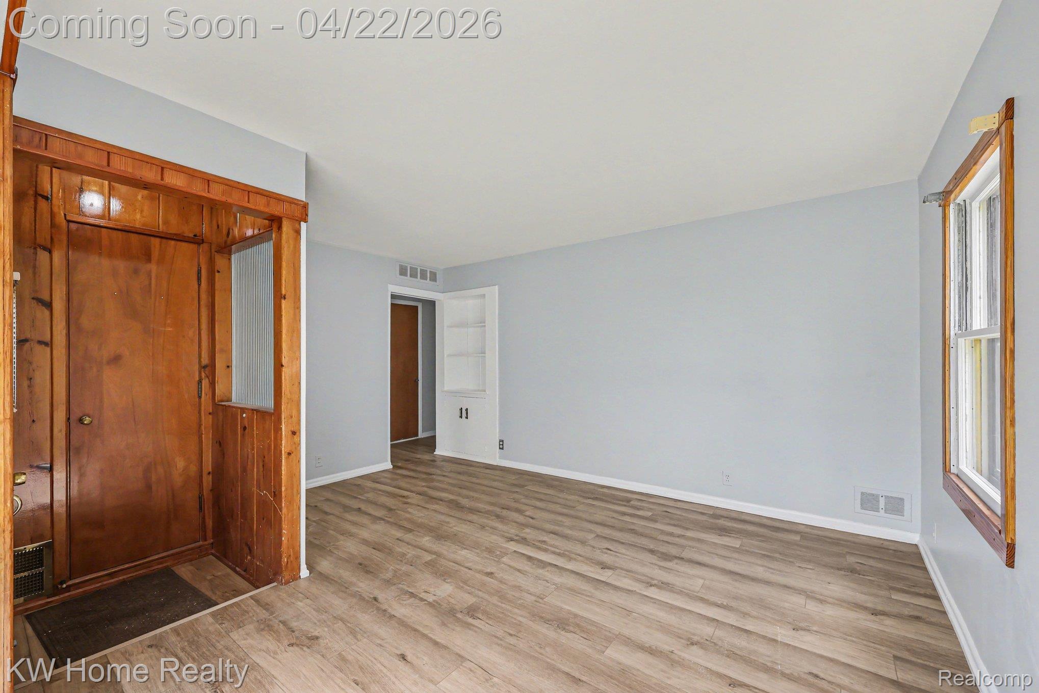 26932 W 6 Mile Road N