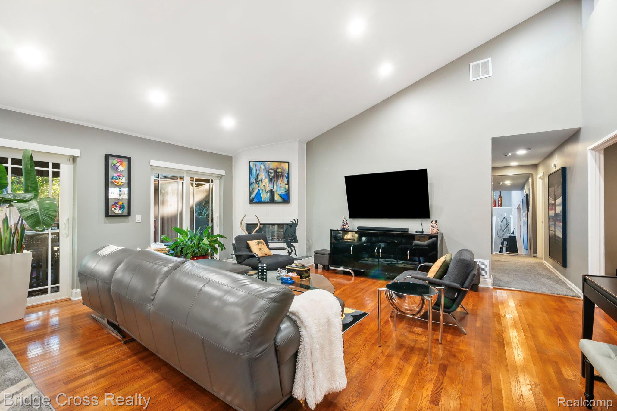 24459 Bloomington Court