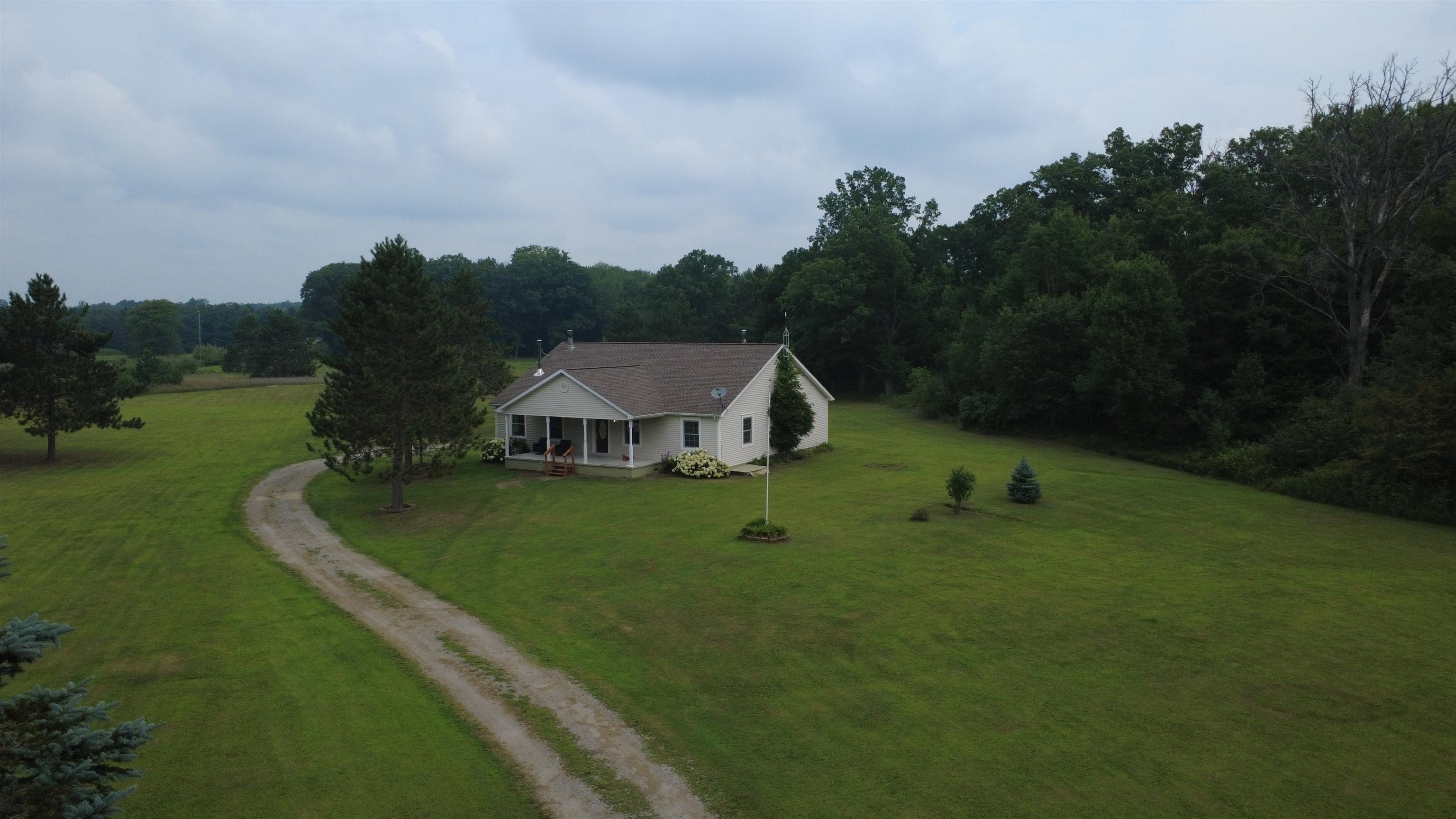 3158 W Clear Lake Road