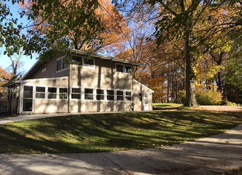 18091 Lovell Road Spring Lake Township MI 49456