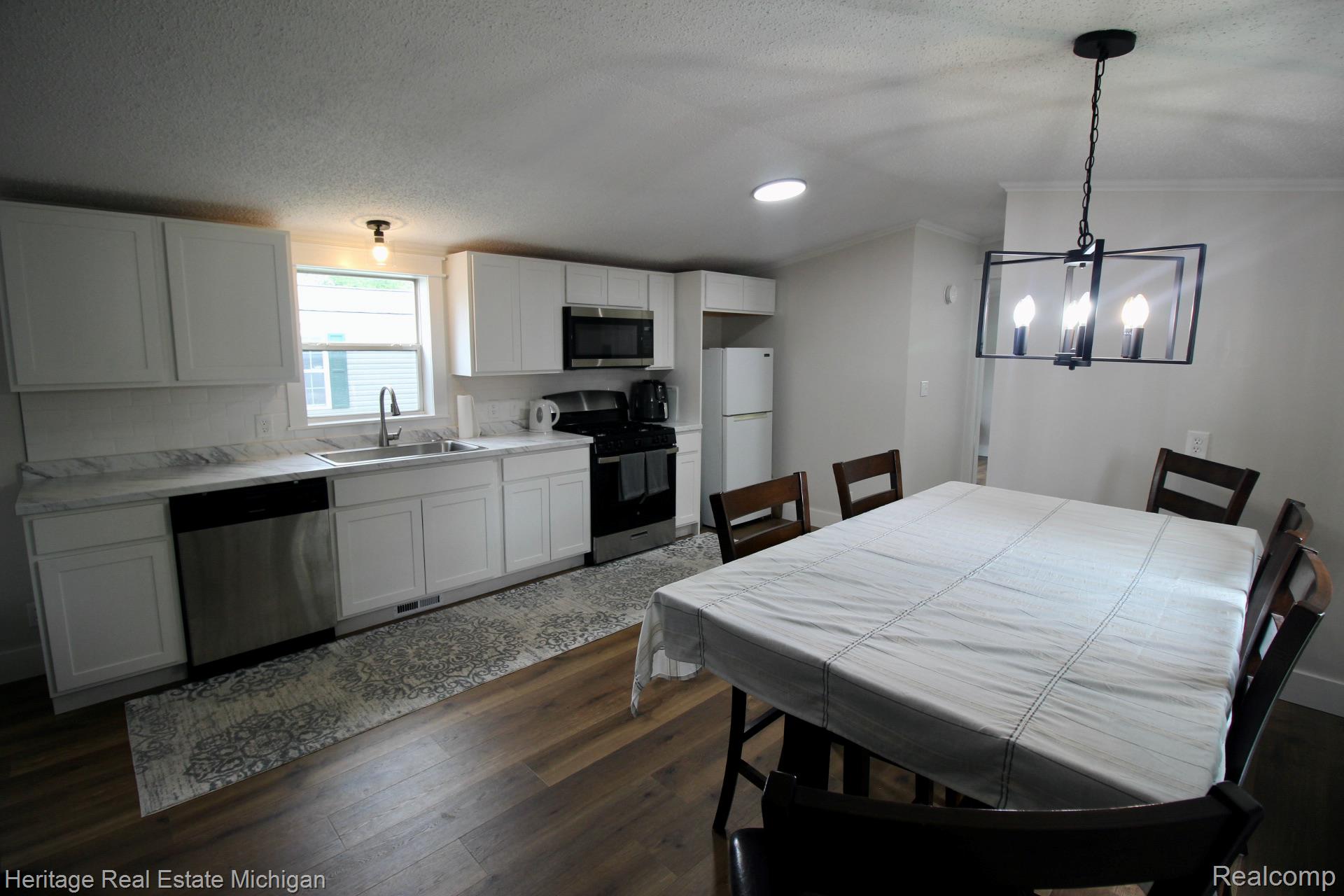 6538 Biscayne