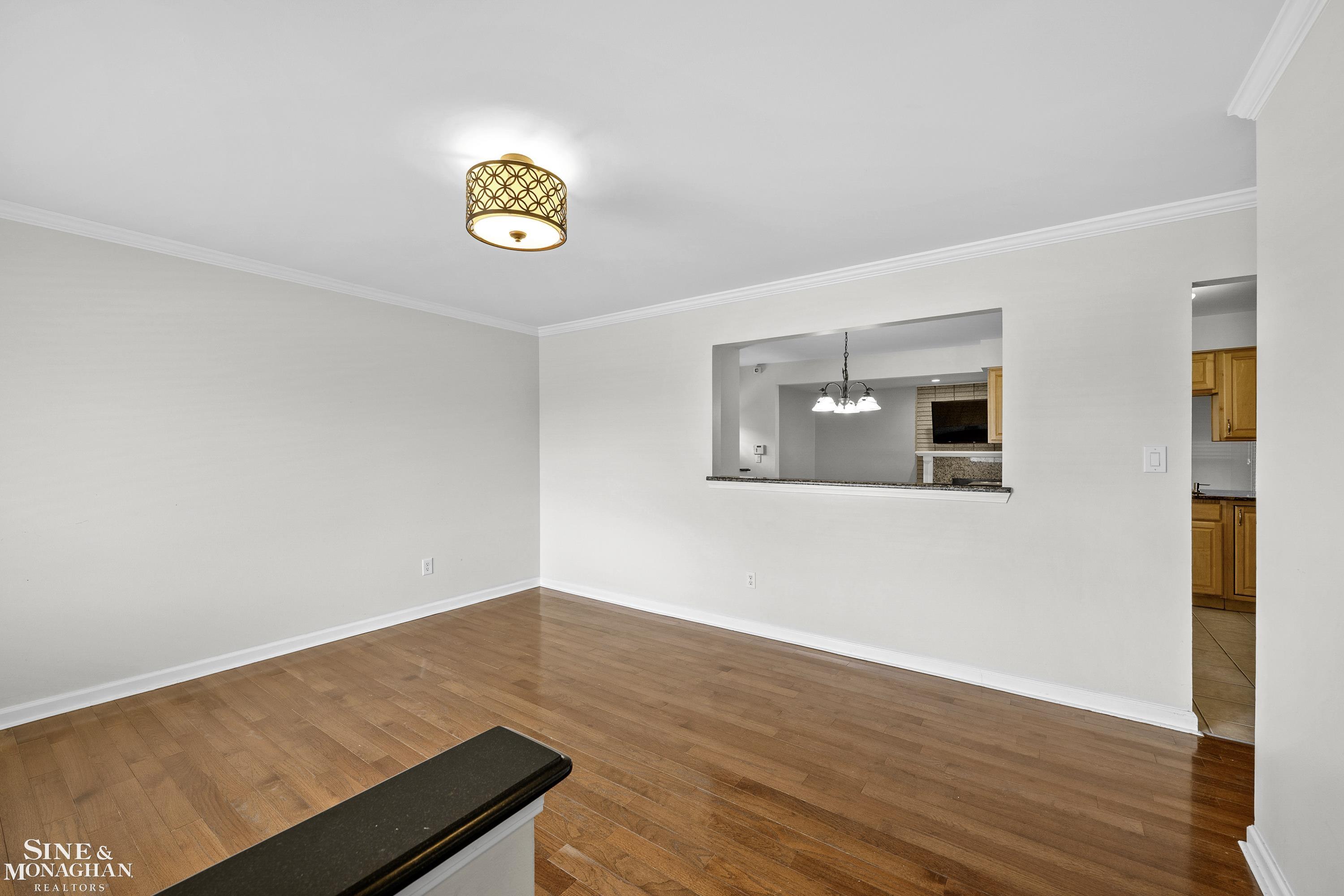 3043 Fox Hill Drive