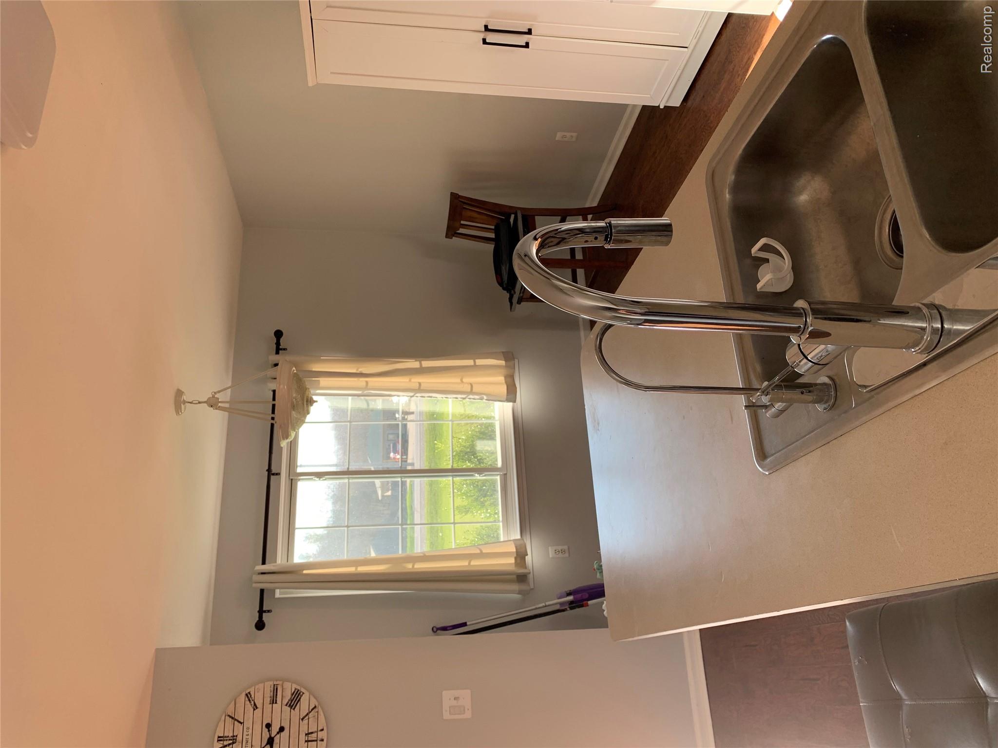 8164 Genesee Rd. Road