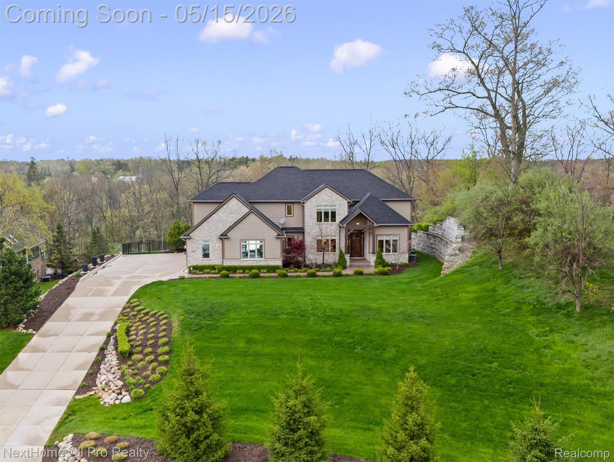 12385 Boulder Pass Drive