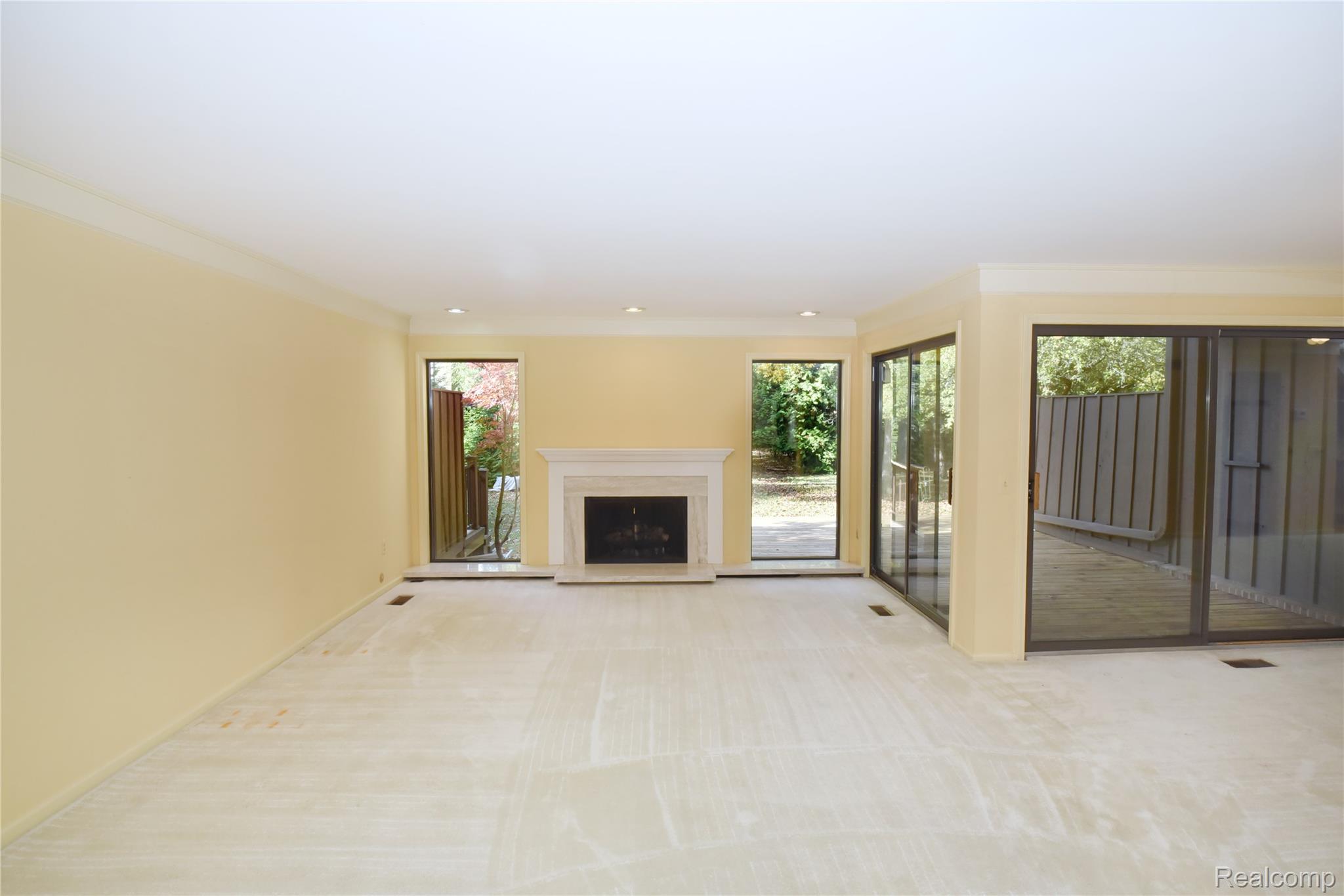 23715 Overlook Circle