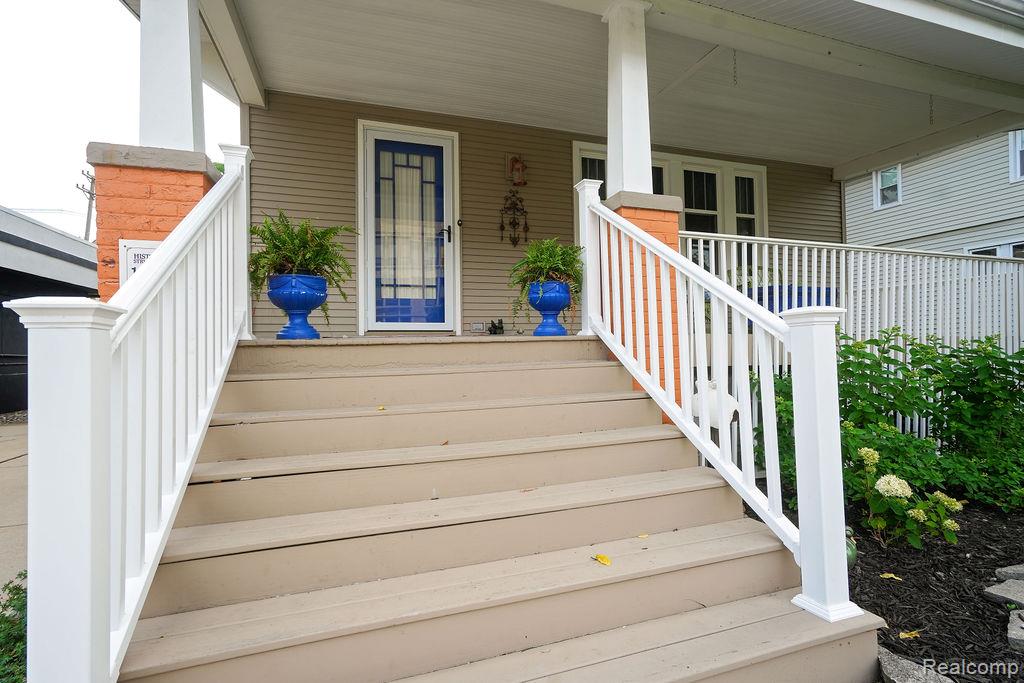 545 Eureka Road