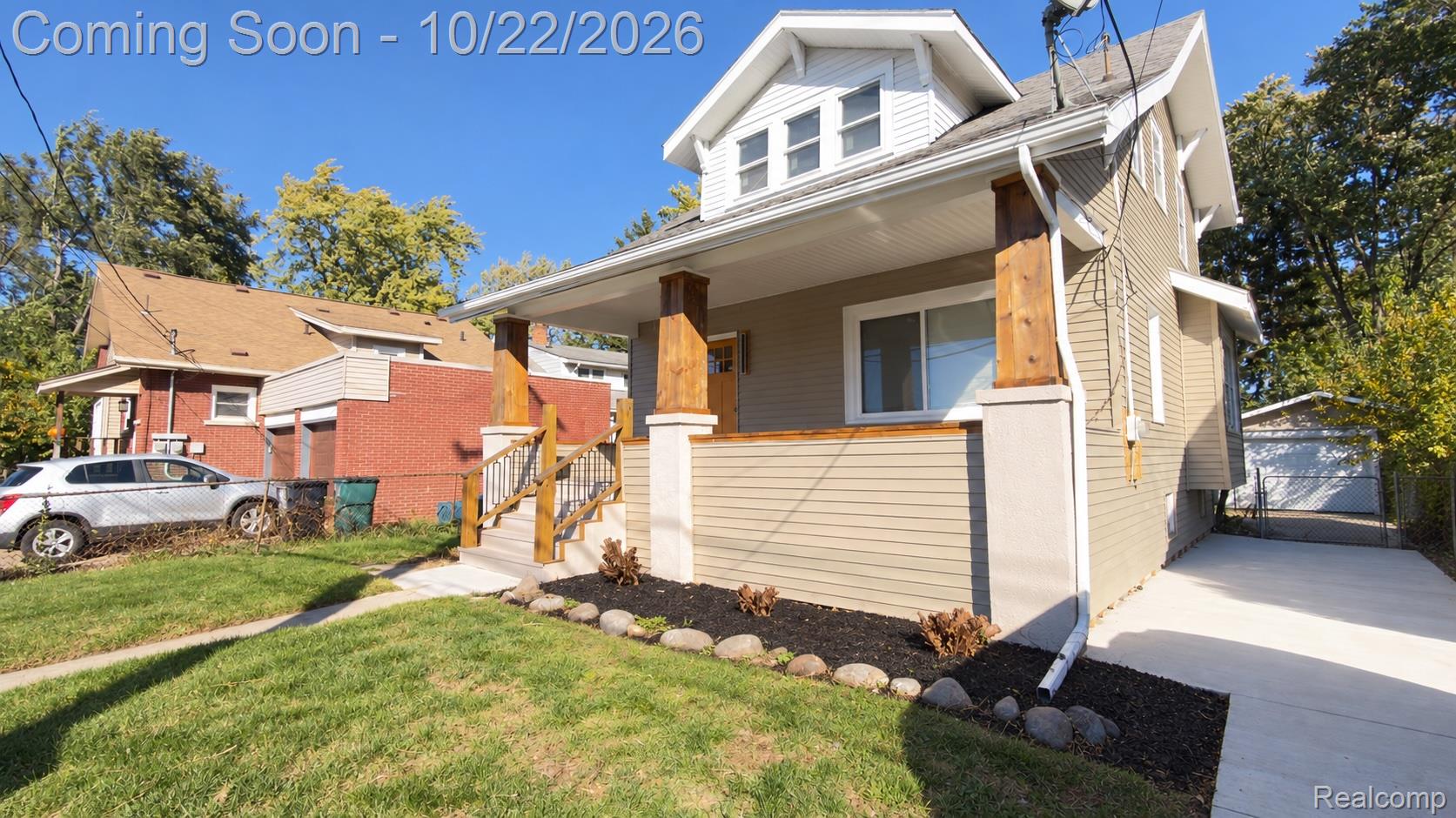 815 Knowles Street