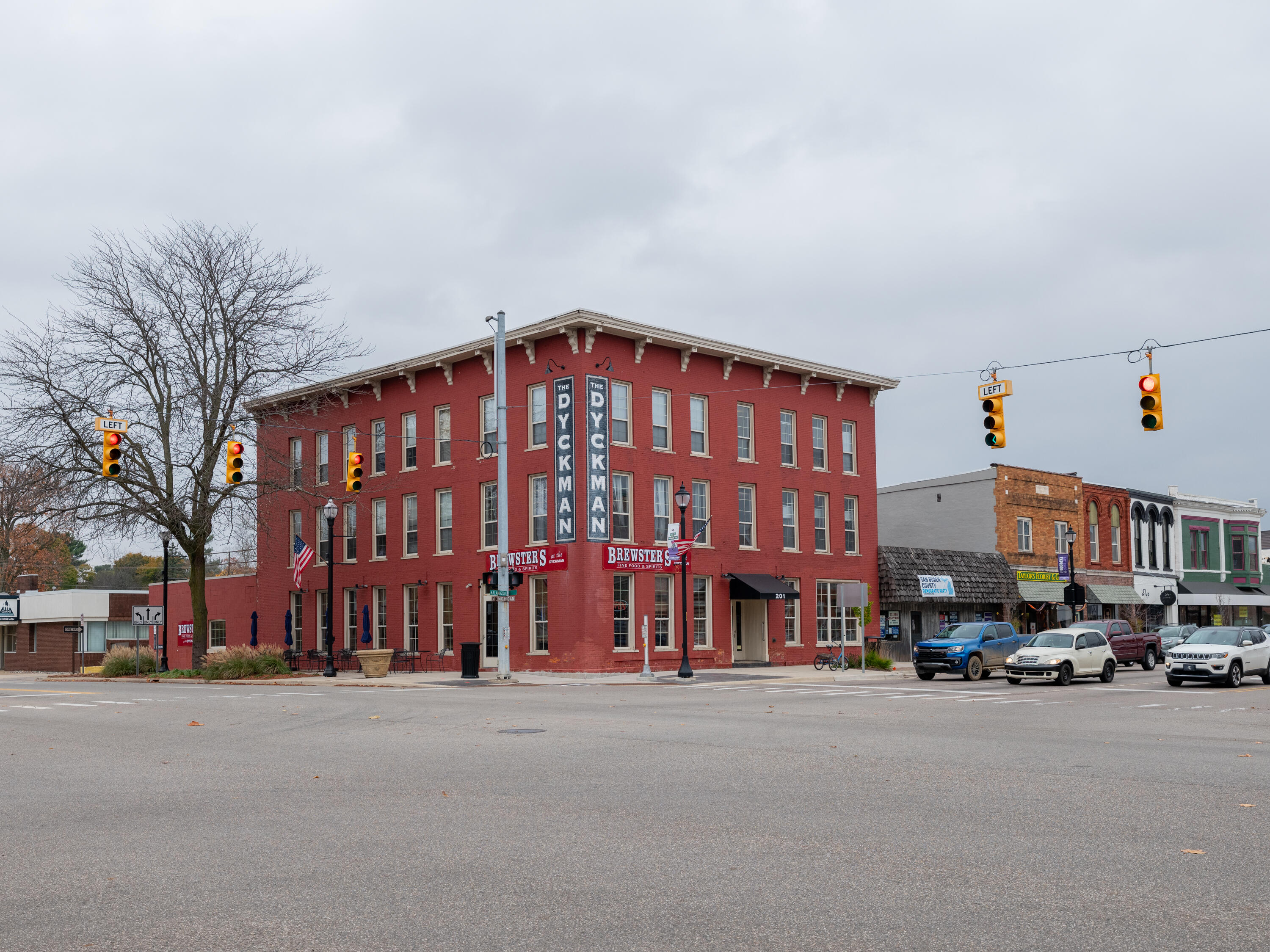 201 E Michigan Avenue 2D