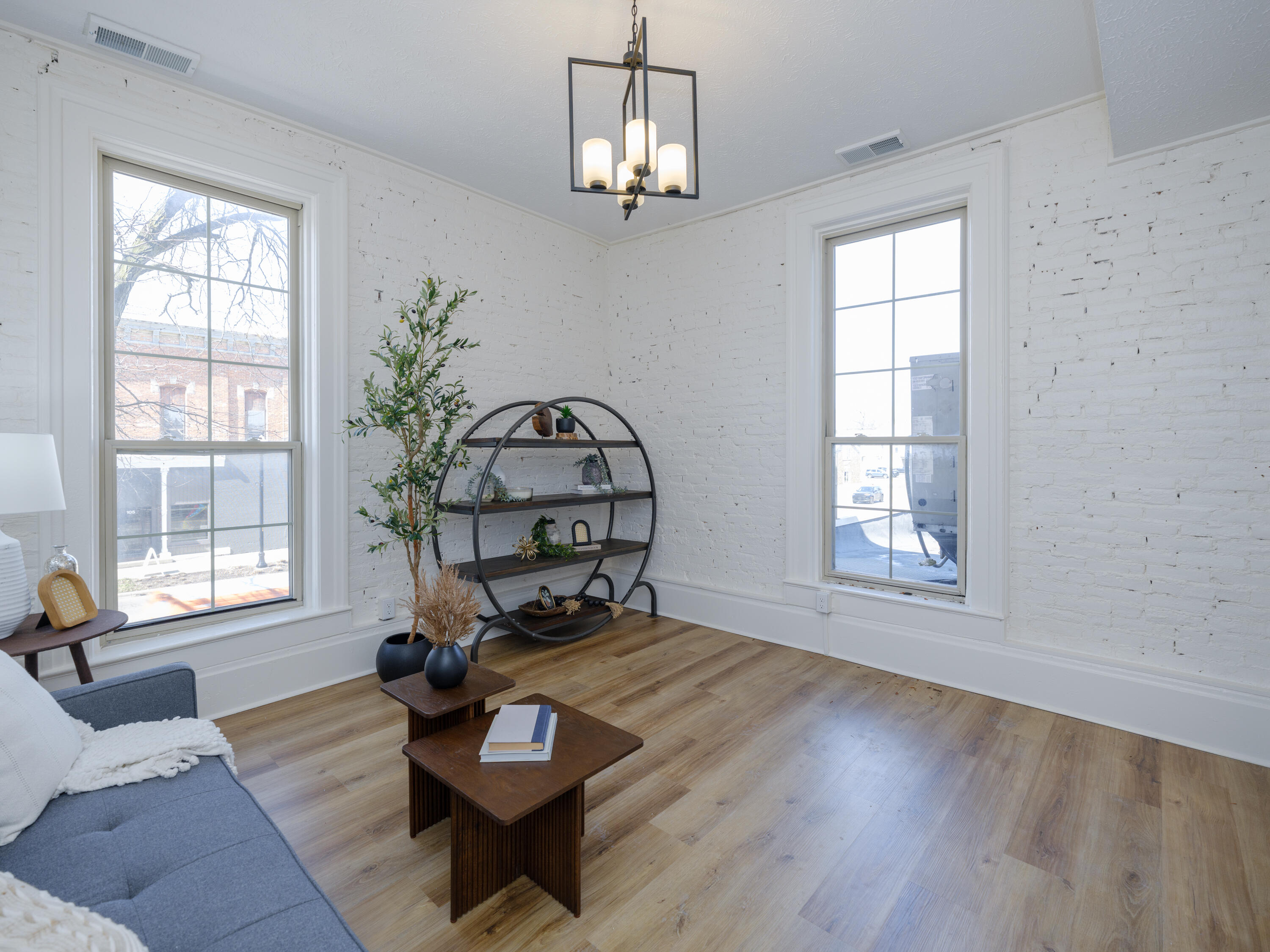 201 E Michigan Avenue 2D