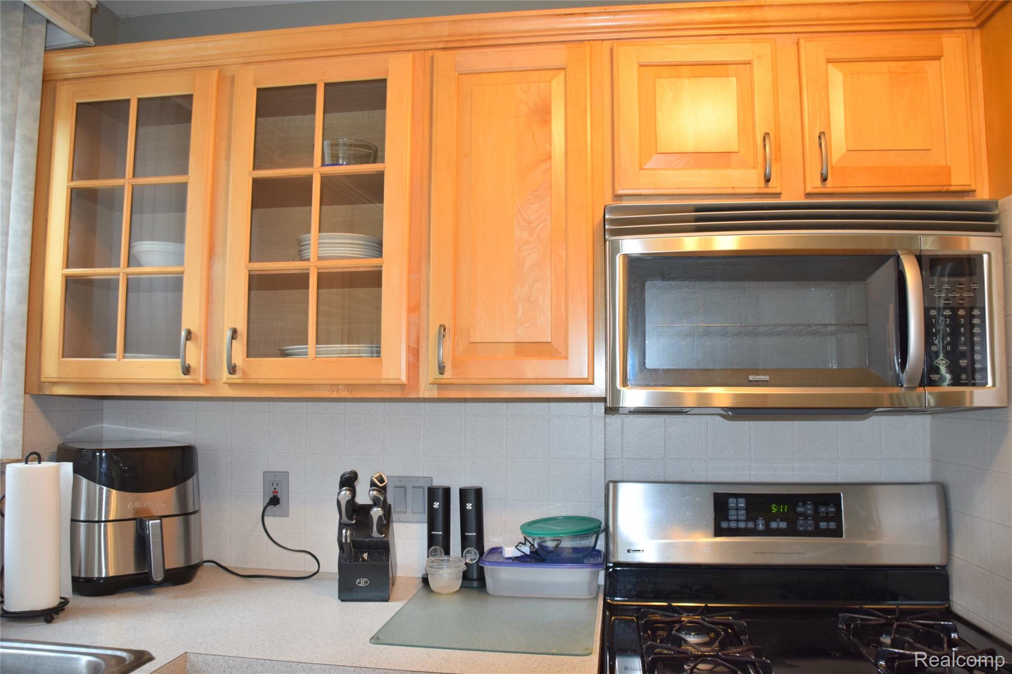 24630 New York Street