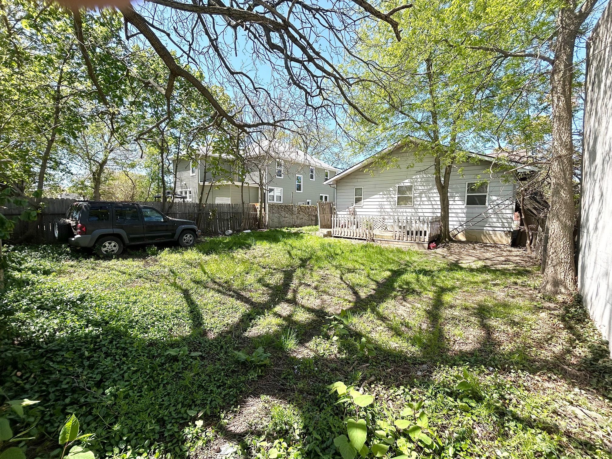 2612 MAPLEWOOD Avenue