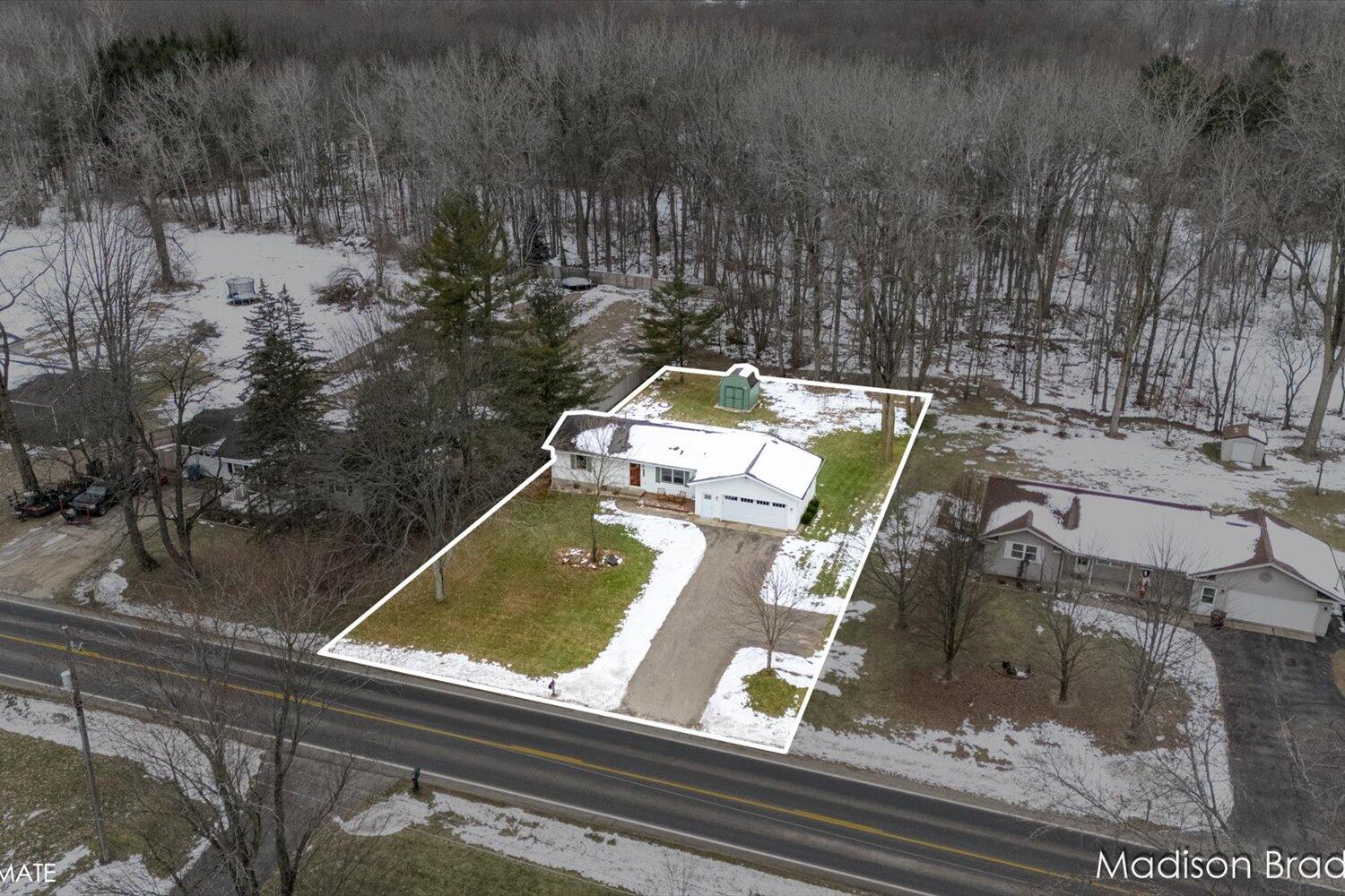 10719 Alpine Avenue NW