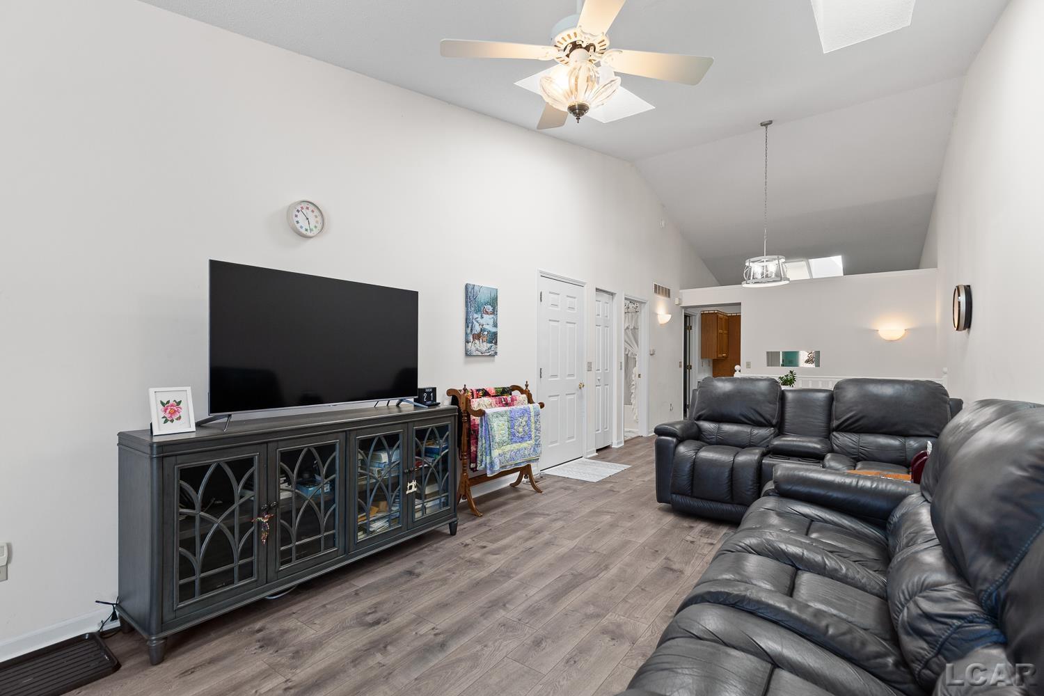 729 CLARK #30 Street