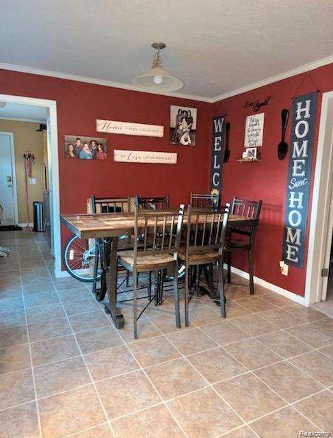 1004 Falstaff Circle