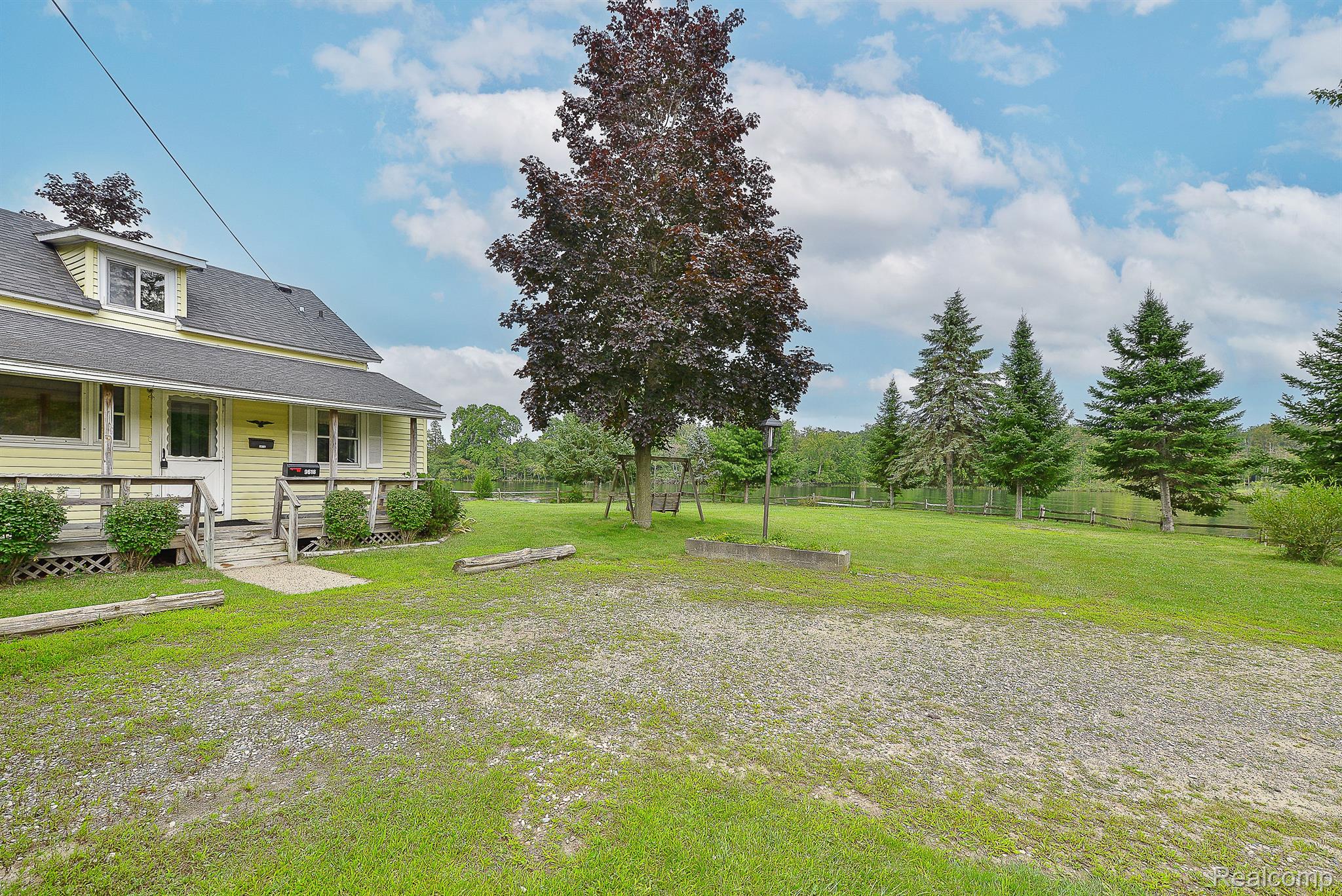 9618 BASE LAKE Road