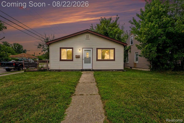 14096 HENDRICKS AVE, WARREN, MI 48089 - Image 04084edd63eeb549b3aab5363d71b5fd/824179803