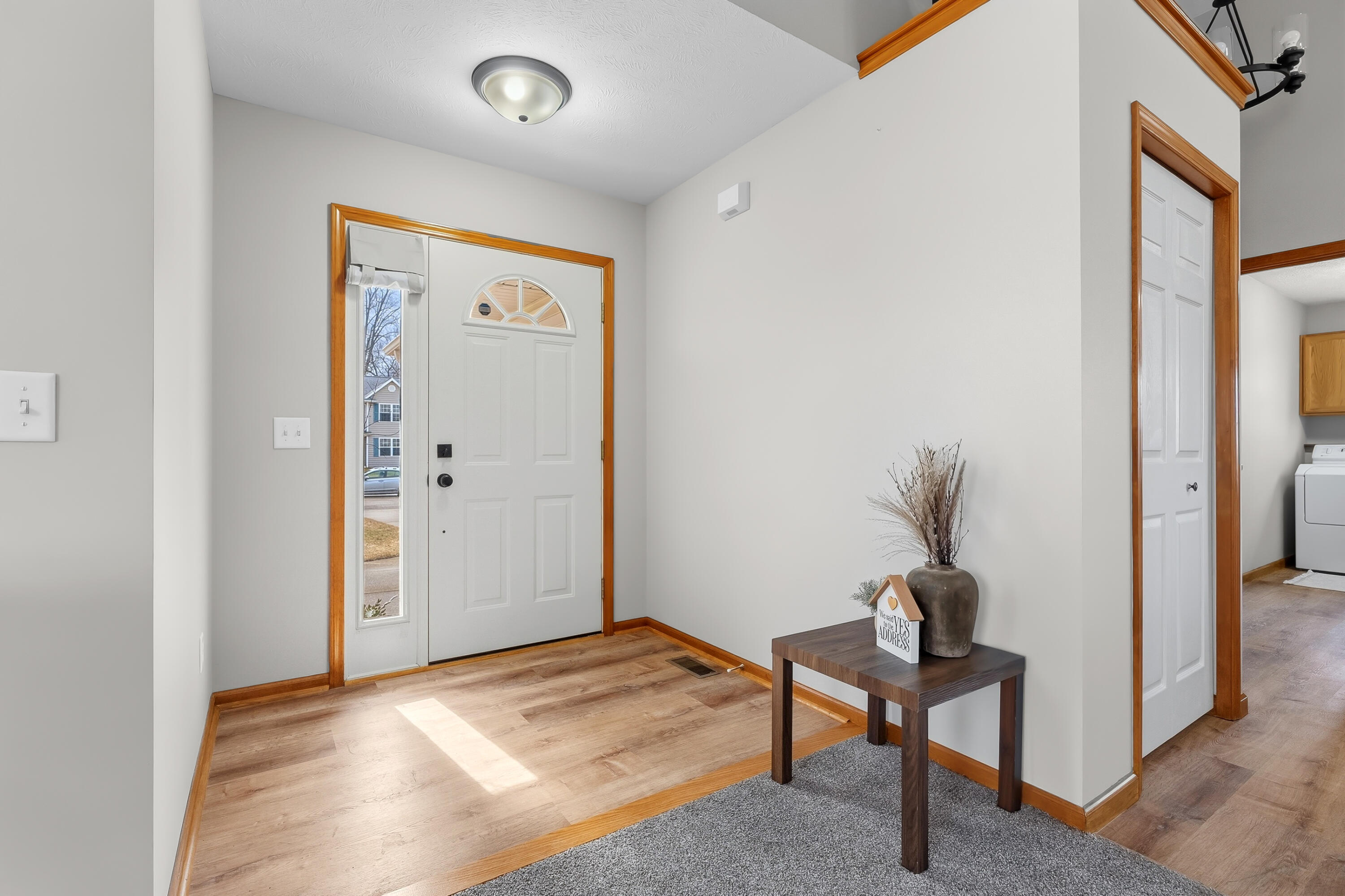 6199 Thistlewood Avenue